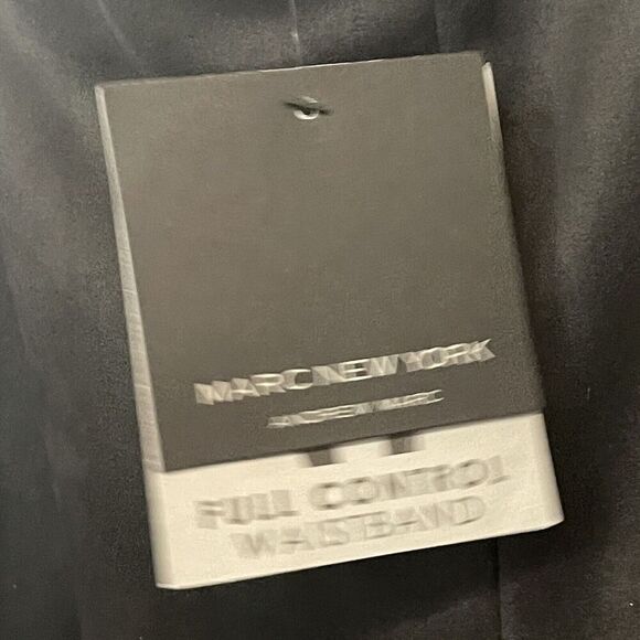 NWT Marc New York Black Faux Leather Spandex Pants Pull On Full Control - Picture 5 of 8